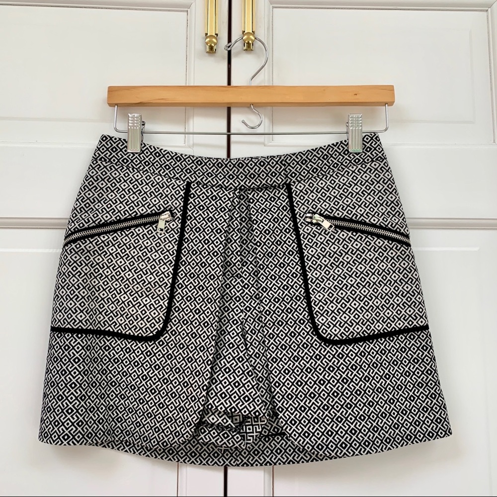 Intermix Black & White Patterned Skort